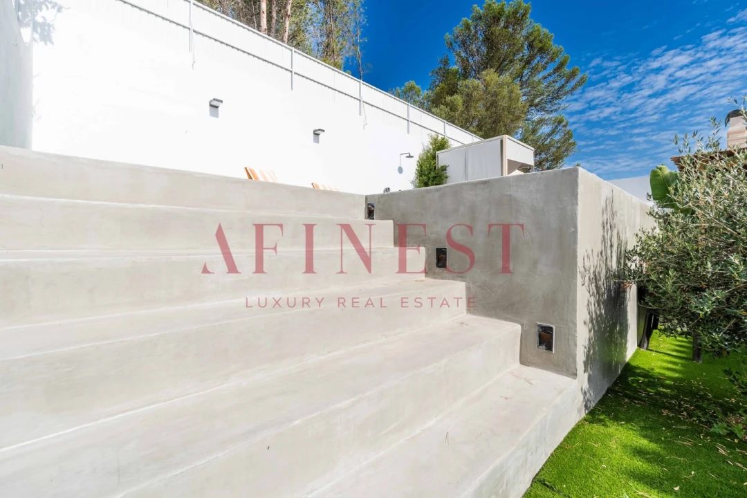 Moradia T4 para Venda em Alcabideche Foto 76