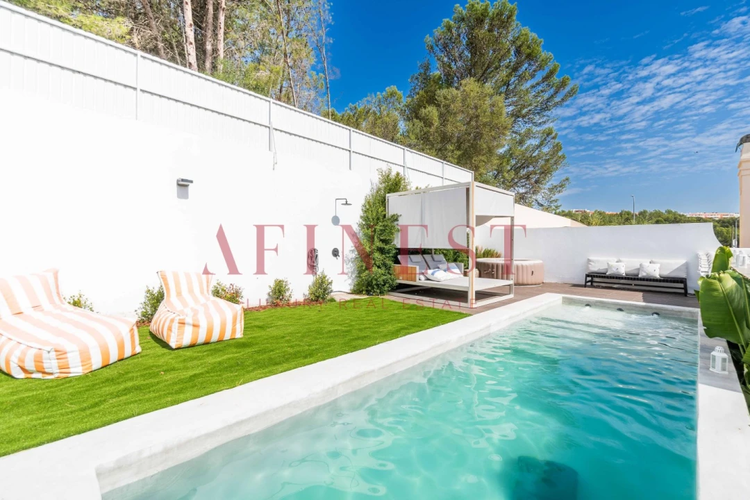 Moradia T4 para Venda em Alcabideche Foto 78