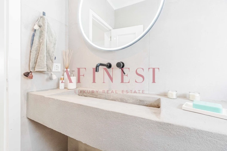 Moradia T4 para Venda em Alcabideche Foto 35