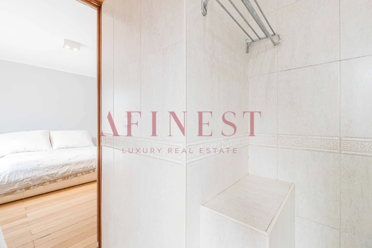 Moradia T4 para Venda em Alcabideche Foto 46