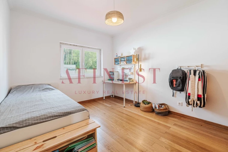 Moradia T4 para Venda em Alcabideche Foto 52