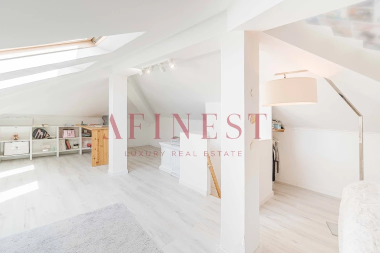 Moradia T4 para Venda em Alcabideche Foto 61