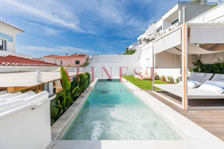 Moradia T4 para Venda em Alcabideche Foto 82