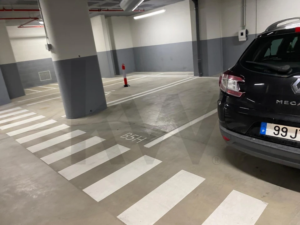 Apartamento T1 para Arrendamento em Marvila Foto 34