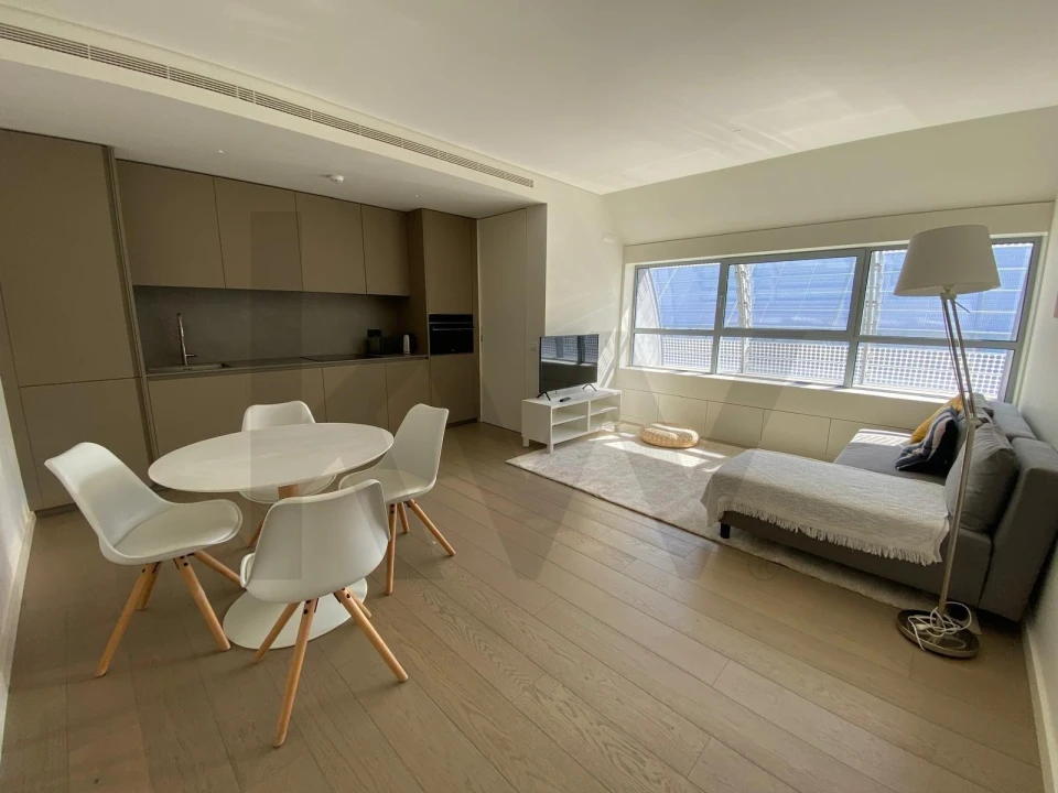 Apartamento T1 para Arrendamento em Marvila Foto 14