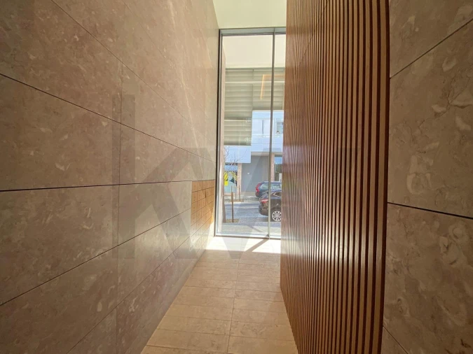 Apartamento T1 para Arrendamento em Marvila Foto 3