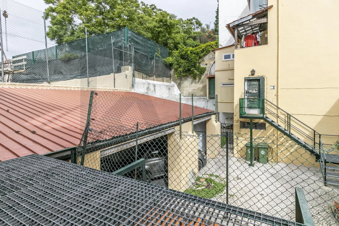 Apartamento T1 para Arrendamento em Santo António Foto 14