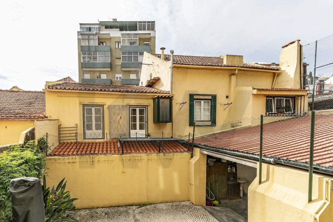 Apartamento T1 para Arrendamento em Santo António Foto 23