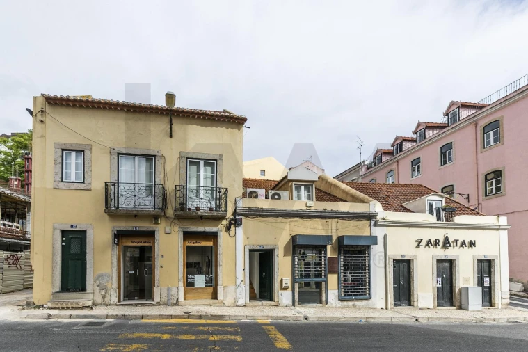 Apartamento T1 para Arrendamento em Santo António Foto 21