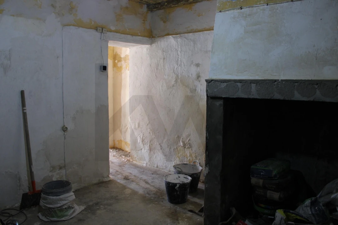 Moradia T2 para Venda em Benavila e Valongo Foto 3