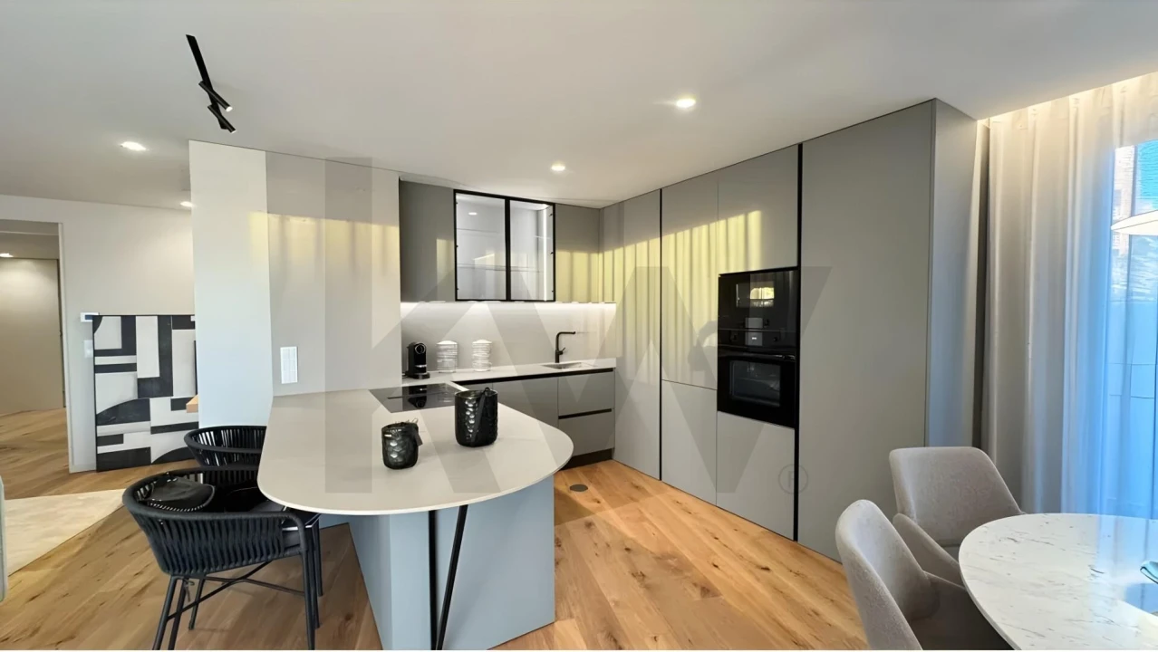 Apartamento T3 para Venda em São Felix da Marinha Foto 4