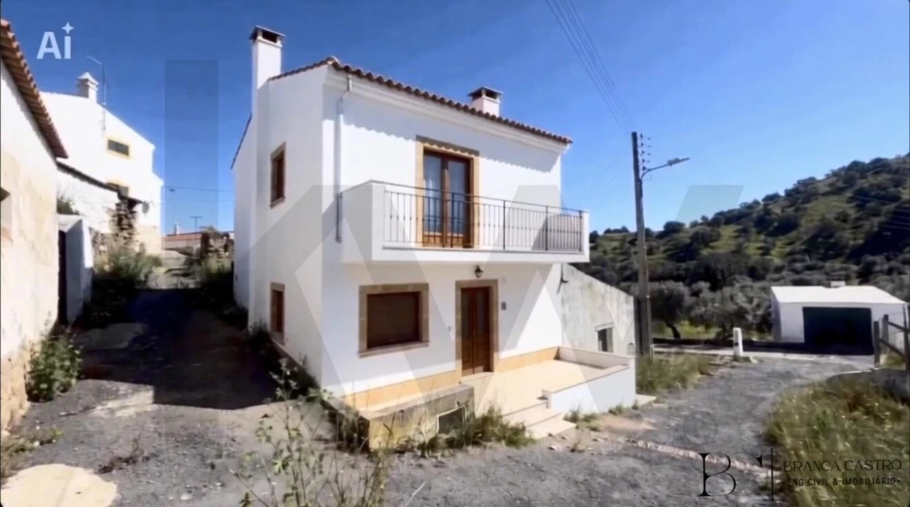 Moradia T2 para Venda em Alcoutim e Pereiro Foto 1