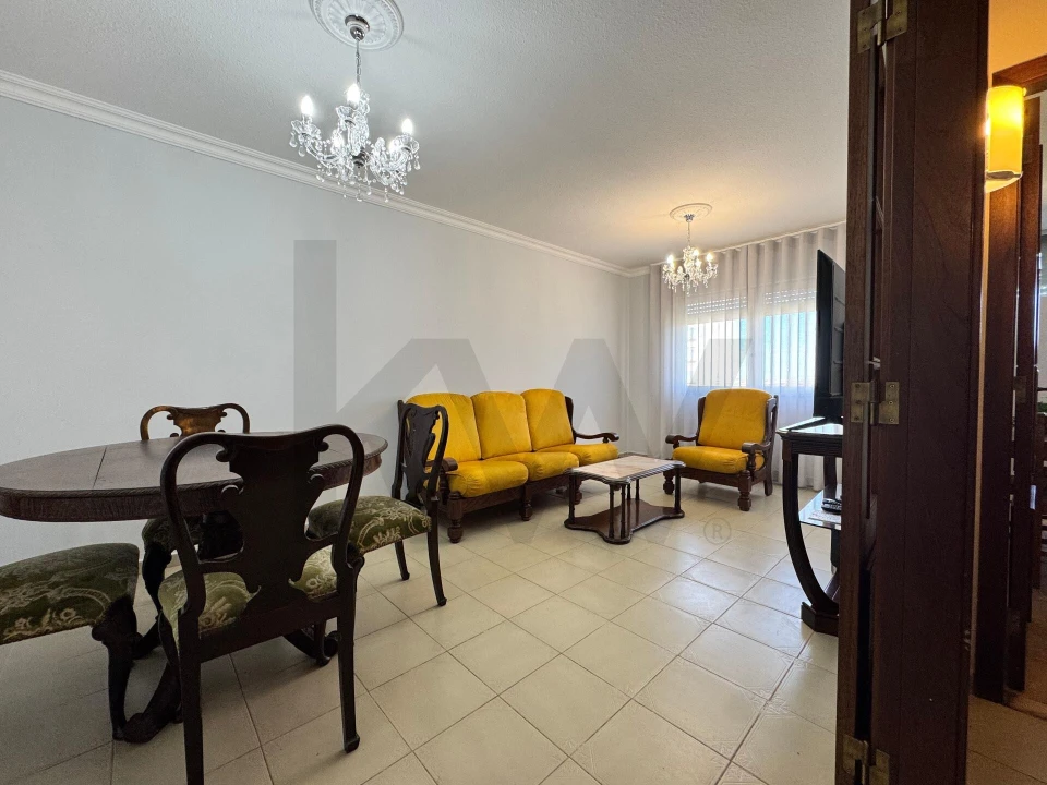 Apartamento T2 para Venda em Santo Antonio da Charneca Foto 2