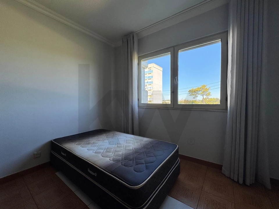 Apartamento T2 para Venda em Santo Antonio da Charneca Foto 16