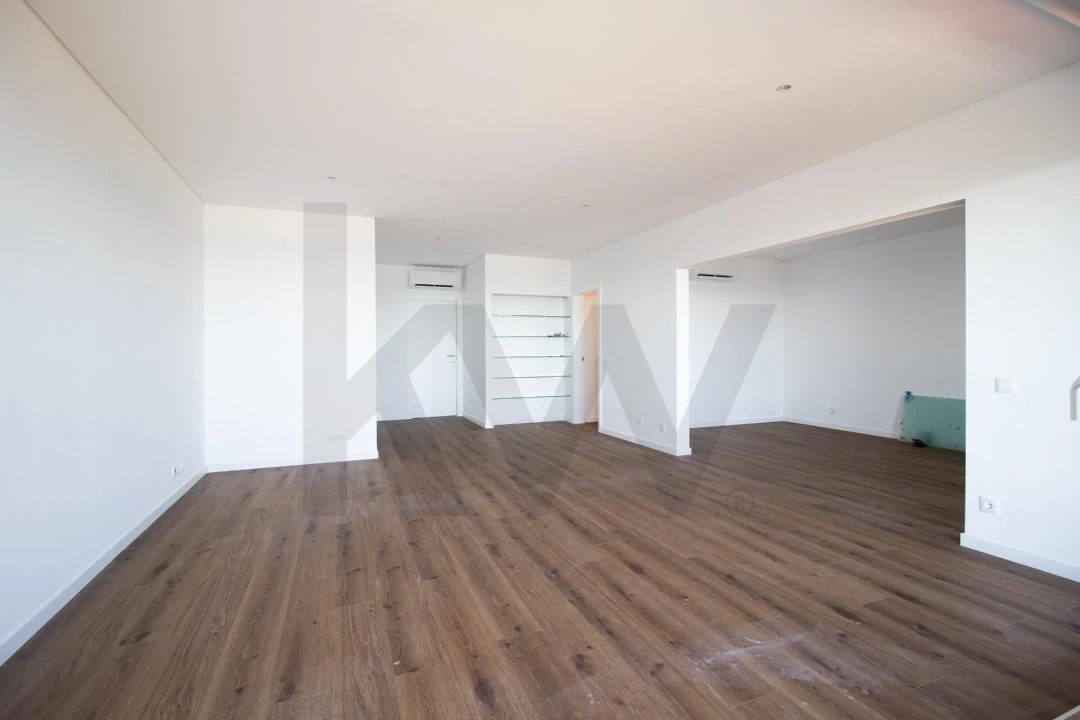 Apartamento T3 para Arrendamento em Oeiras e São Julião da Barra, Paço de Arcos e Caxias Foto 5