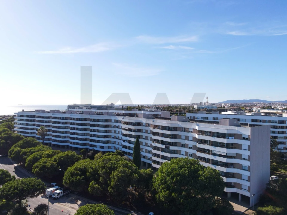 Apartamento T3 para Arrendamento em Oeiras e São Julião da Barra, Paço de Arcos e Caxias Foto 3