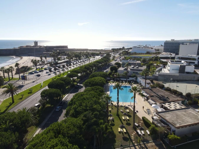 Apartamento T3 para Arrendamento em Oeiras e São Julião da Barra, Paço de Arcos e Caxias Foto 2