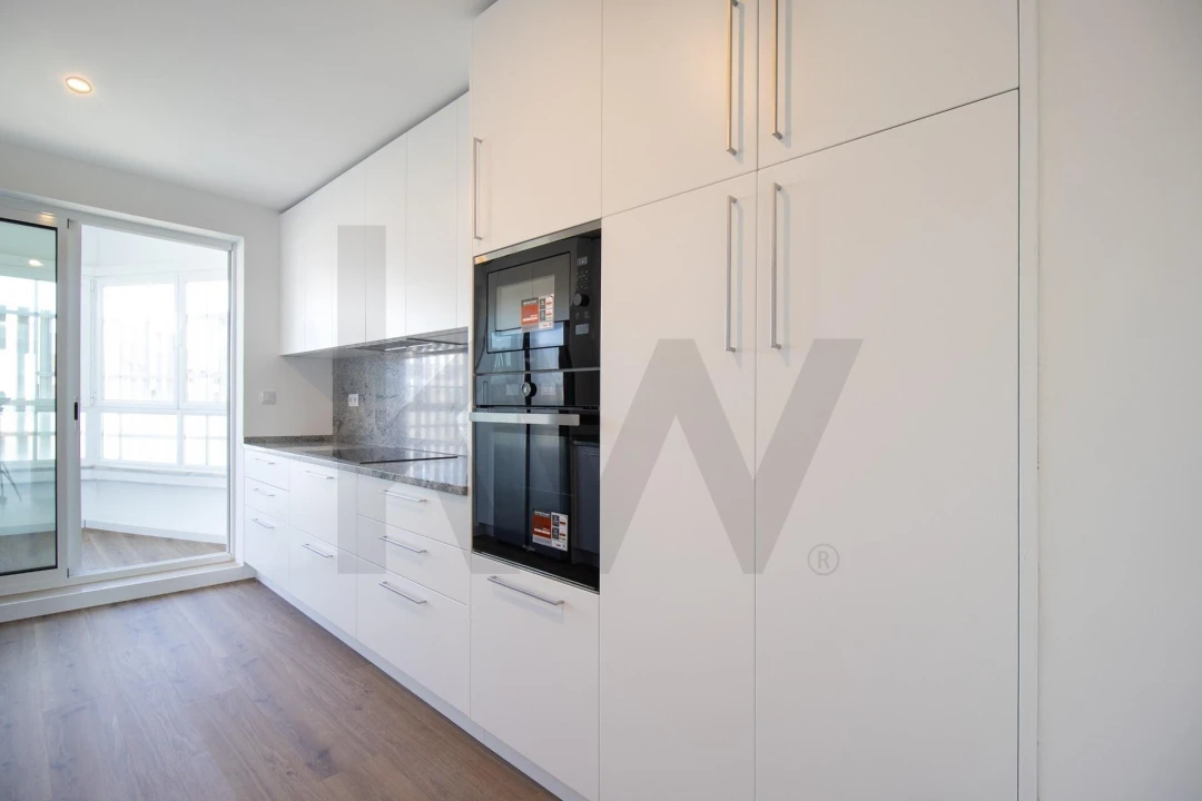 Apartamento T3 para Arrendamento em Oeiras e São Julião da Barra, Paço de Arcos e Caxias Foto 6