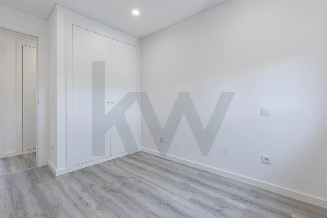 Apartamento T2 para Venda em Olivais Foto 12