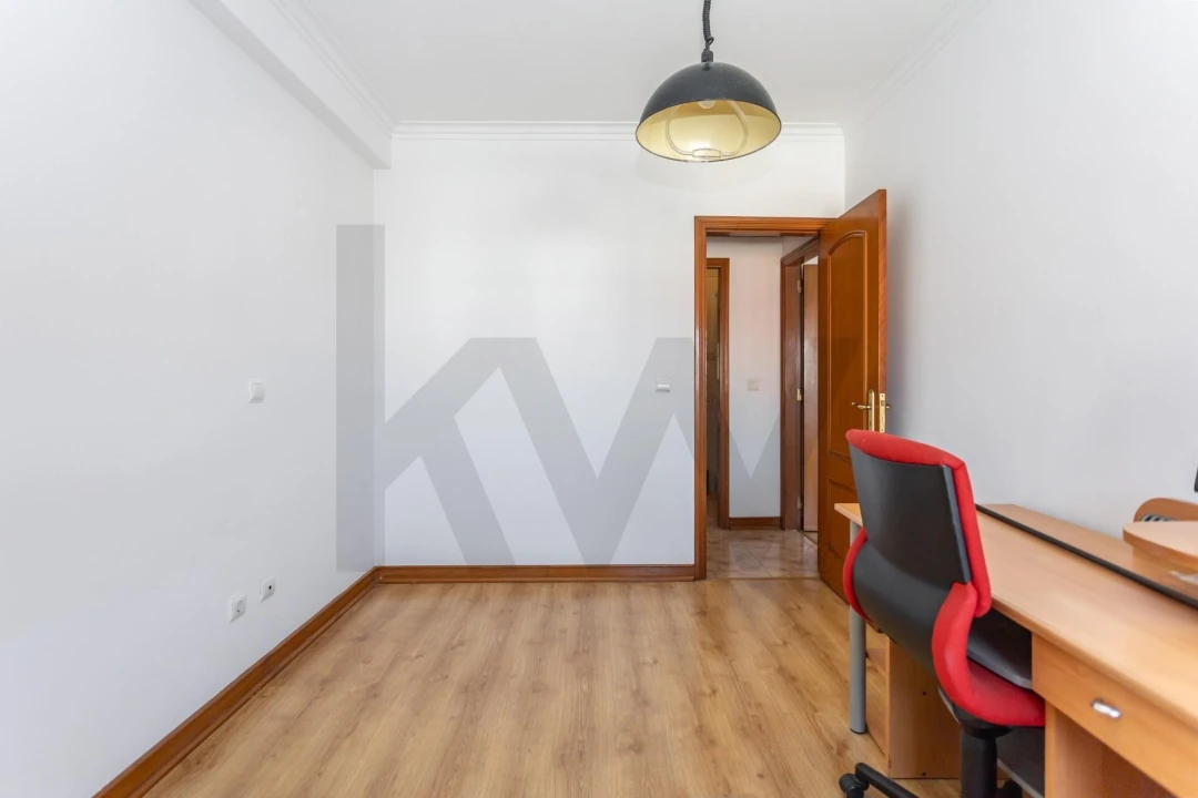 Apartamento T3 para Arrendamento em Moita Foto 6
