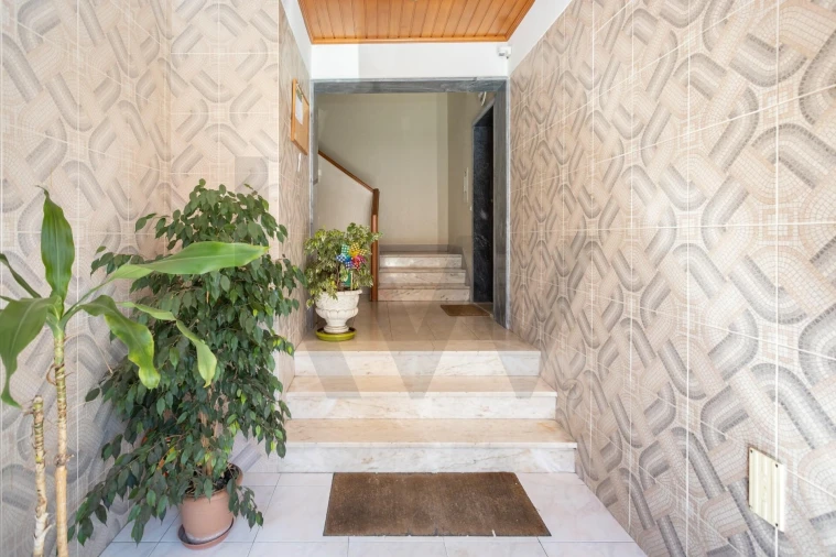 Apartamento T3 para Arrendamento em Moita Foto 34