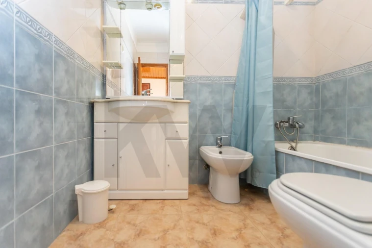 Apartamento T3 para Arrendamento em Moita Foto 10