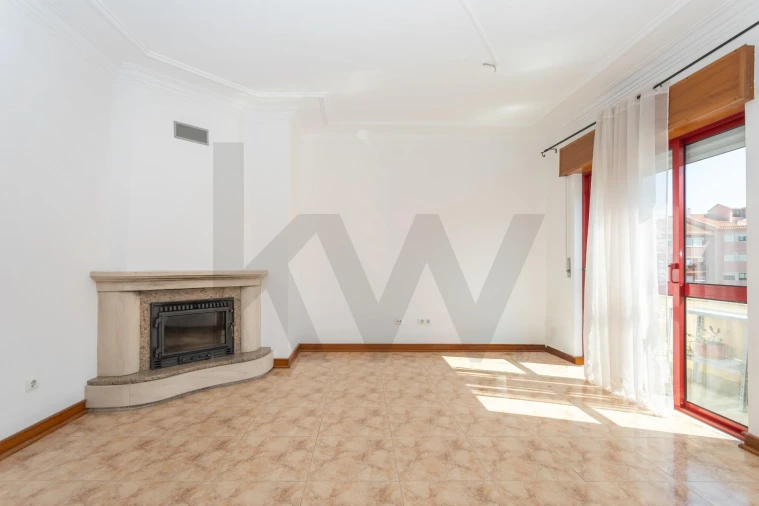 Apartamento T3 para Arrendamento em Moita Foto 19