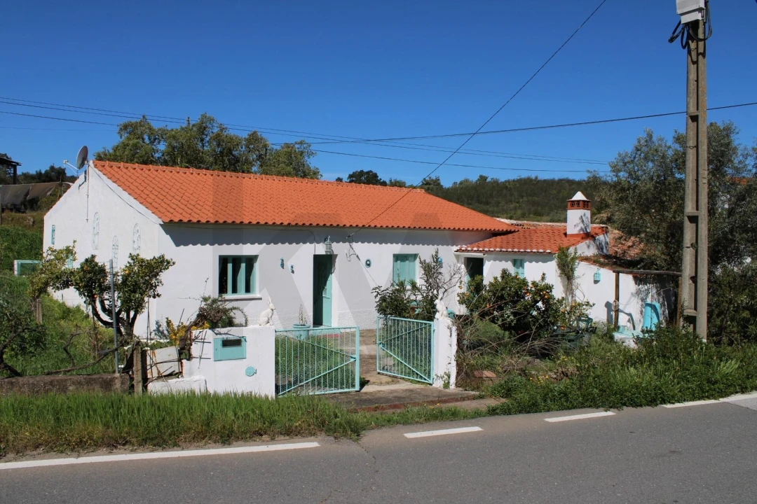 Quinta T3 para Venda em Almodôvar e Graça dos Padrões Foto 1