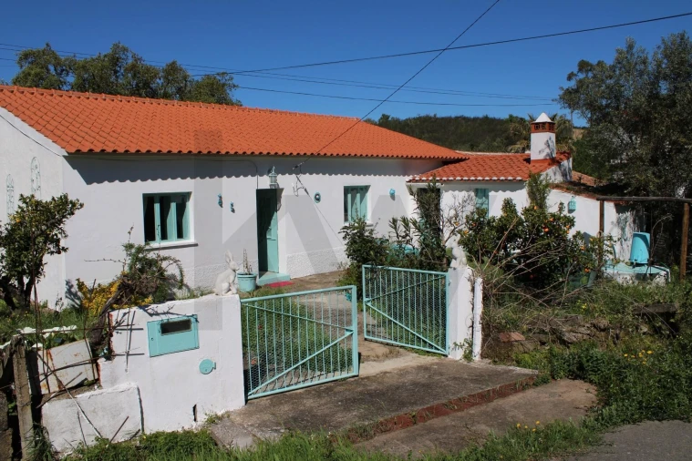 Quinta T3 para Venda em Almodôvar e Graça dos Padrões Foto 2