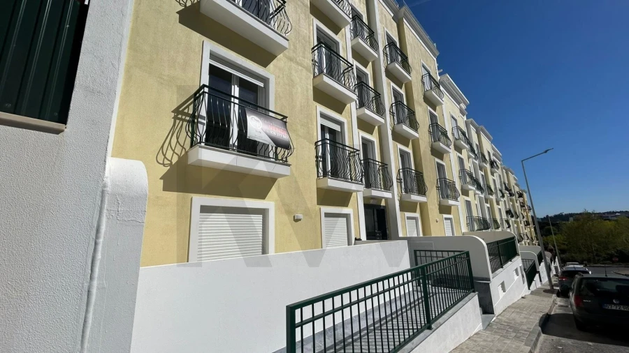 Apartamento T2 para Venda em Mafra Foto 1