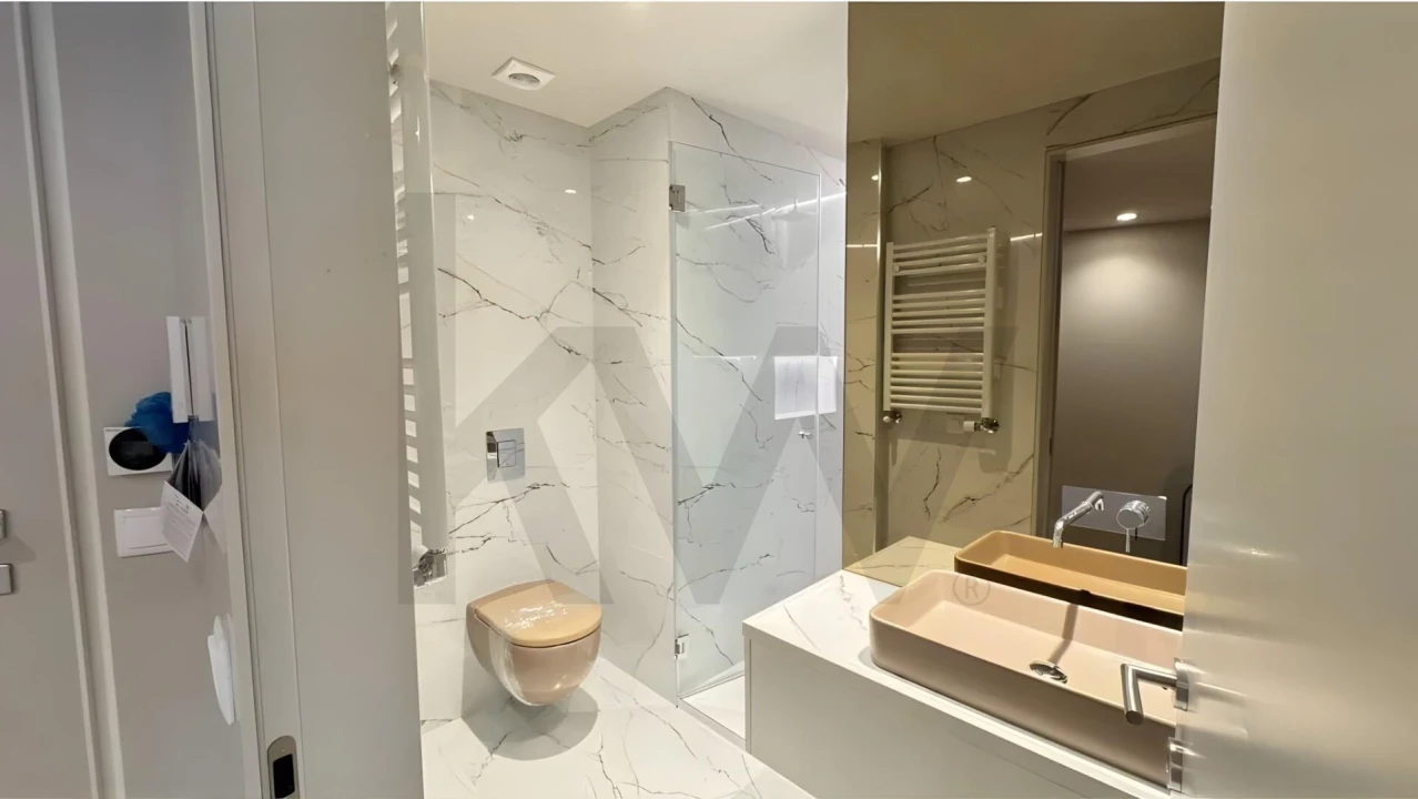 Apartamento T1 para Venda em São Felix da Marinha Foto 8