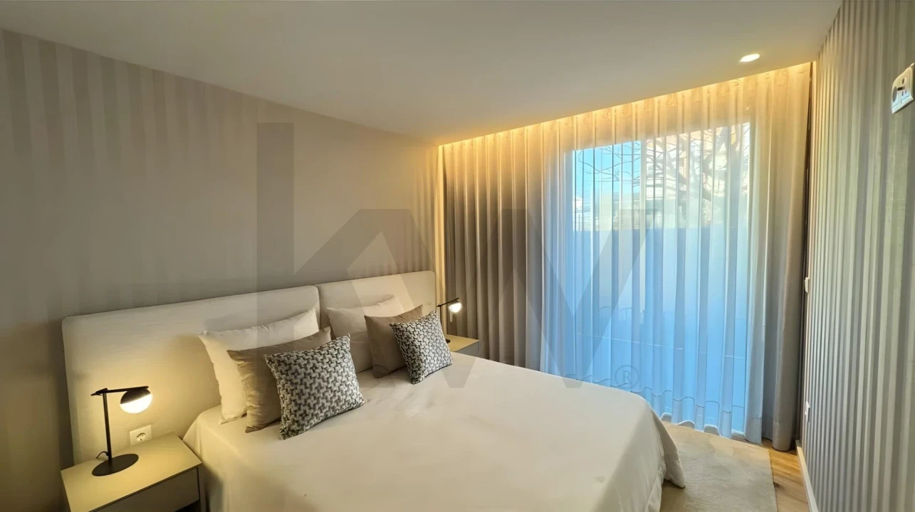 Apartamento T1 para Venda em São Felix da Marinha Foto 7