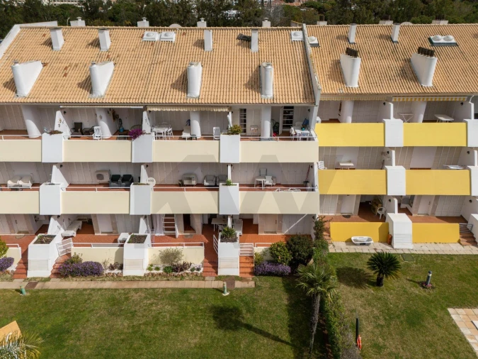 Apartamento T2 para Venda em Quarteira Foto 23