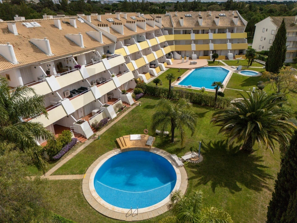 Apartamento T2 para Venda em Quarteira Foto 1