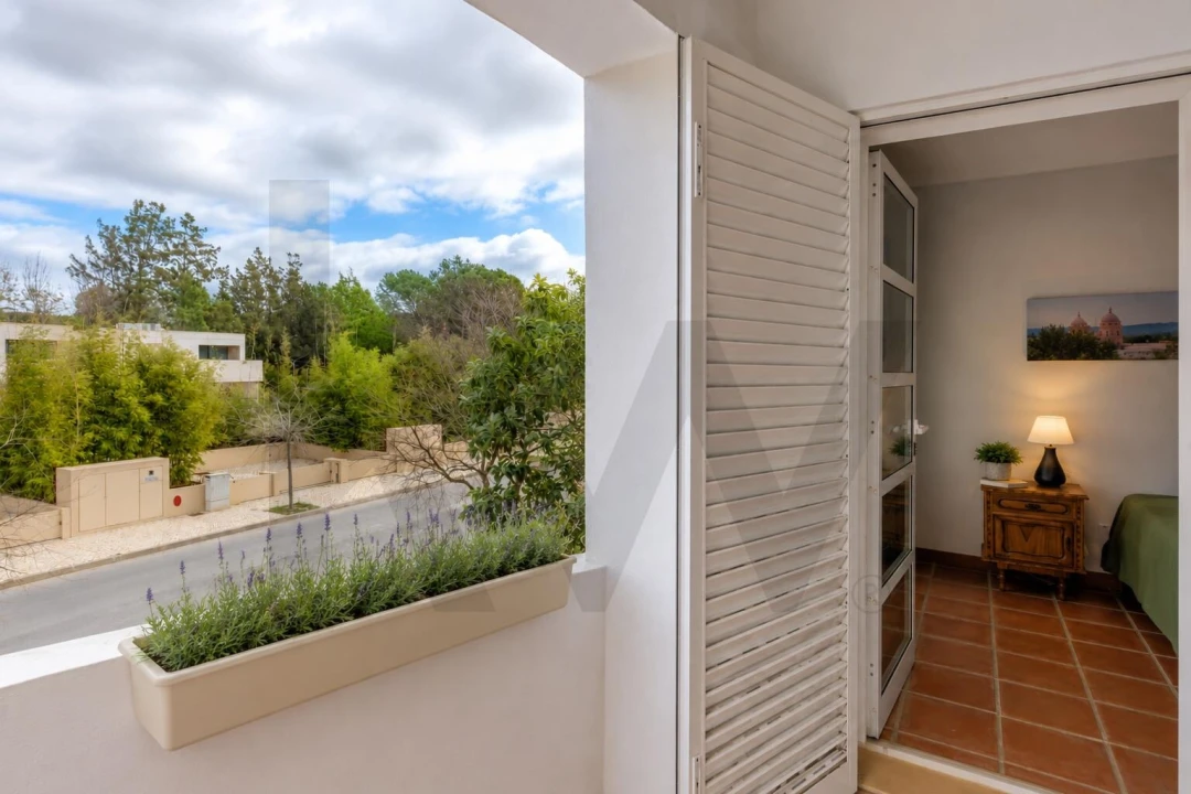 Apartamento T2 para Venda em Quarteira Foto 16