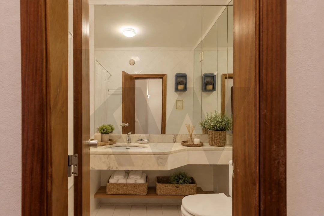 Apartamento T2 para Venda em Quarteira Foto 17