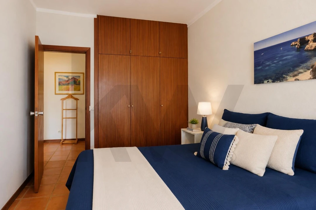 Apartamento T2 para Venda em Quarteira Foto 19