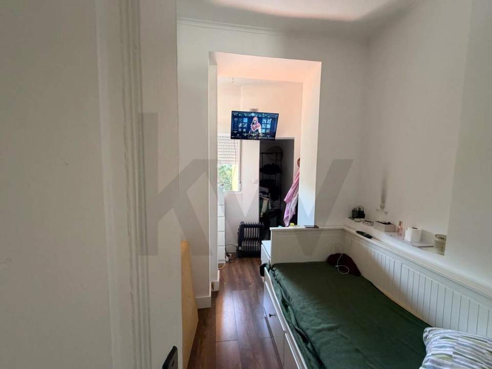 Apartamento T2 para Venda em Campolide Foto 5