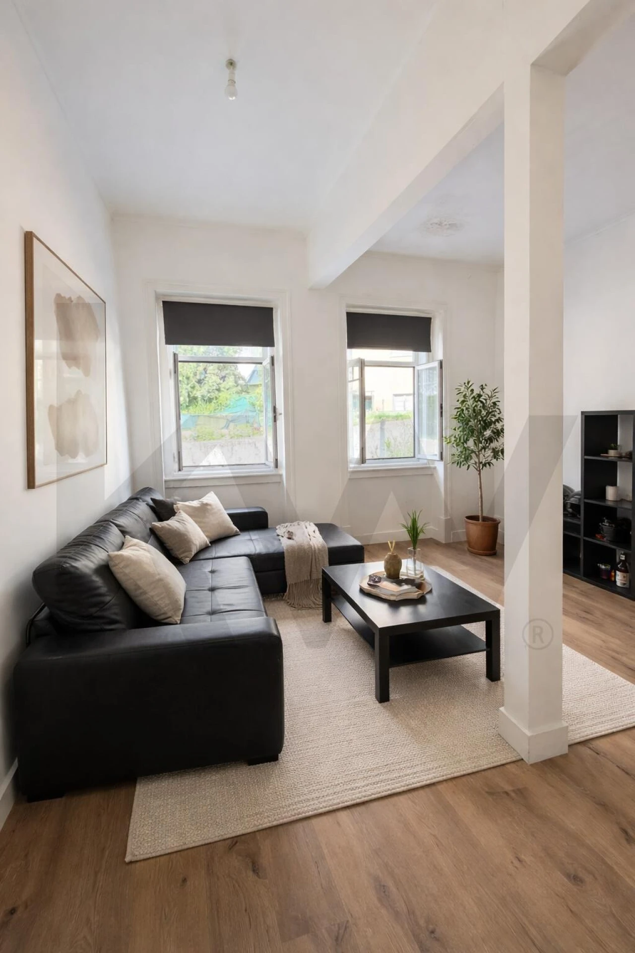 Apartamento T2 para Venda em Campolide Foto 1