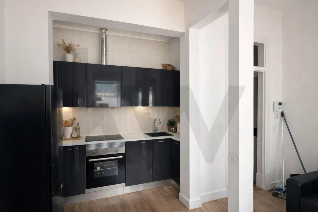 Apartamento T2 para Venda em Campolide Foto 8