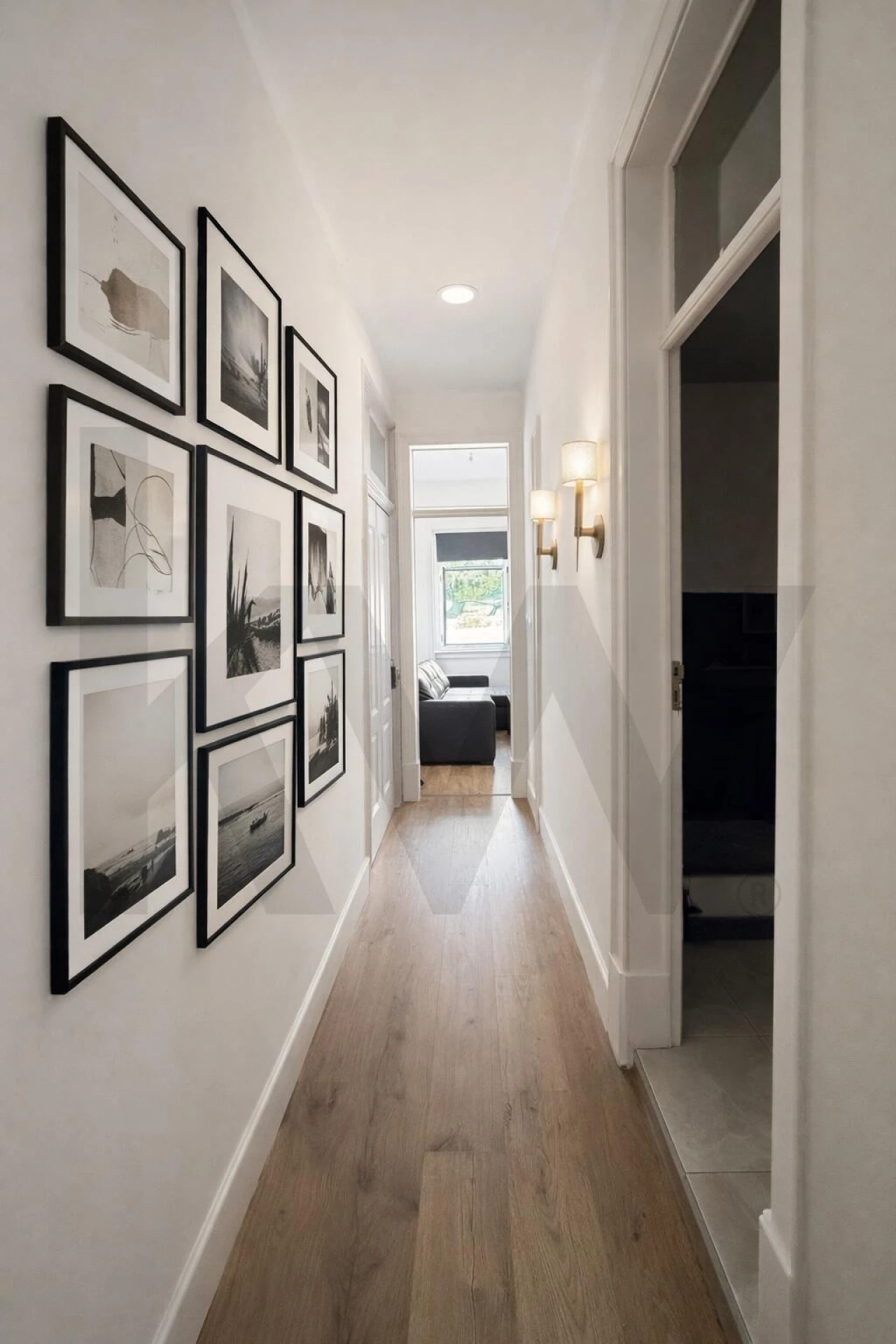 Apartamento T2 para Venda em Campolide Foto 3