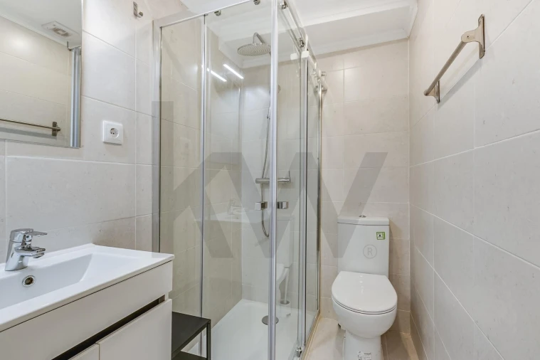 Prédio para Arrendamento em Misericórdia Foto 28