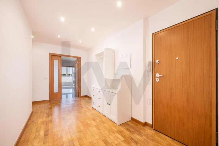 Apartamento T4 para Venda em Eiras e São Paulo de Frades Foto 23