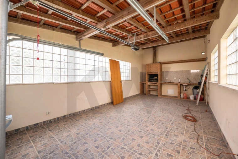 Apartamento T4 para Venda em Eiras e São Paulo de Frades Foto 24