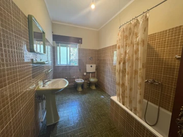 Moradia T3 para Venda em Cavernães