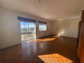 Moradia T3 para Venda em Cavernães