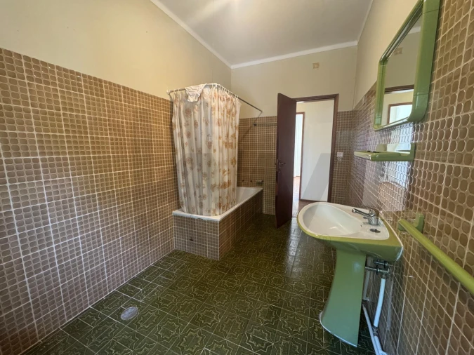 Moradia T3 para Venda em Cavernães Foto 27