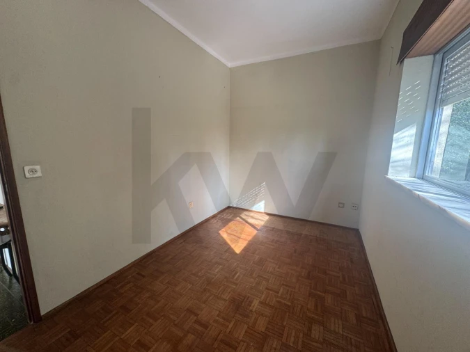 Moradia T3 para Venda em Cavernães Foto 30