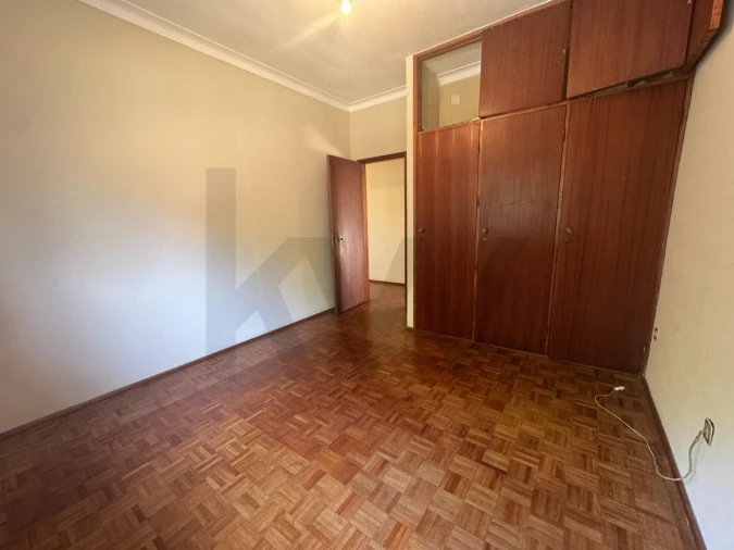 Moradia T3 para Venda em Cavernães Foto 23