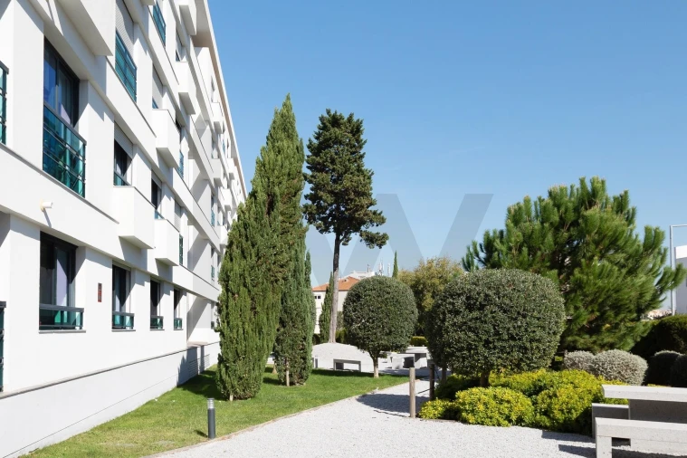 Apartamento T2 para Arrendamento em Carcavelos e Parede Foto 5